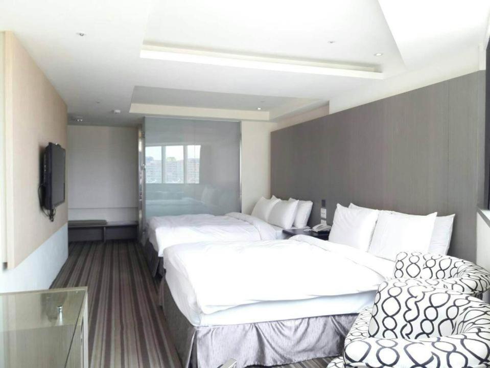 De Reve Express Hotel Цзяи Экстерьер фото