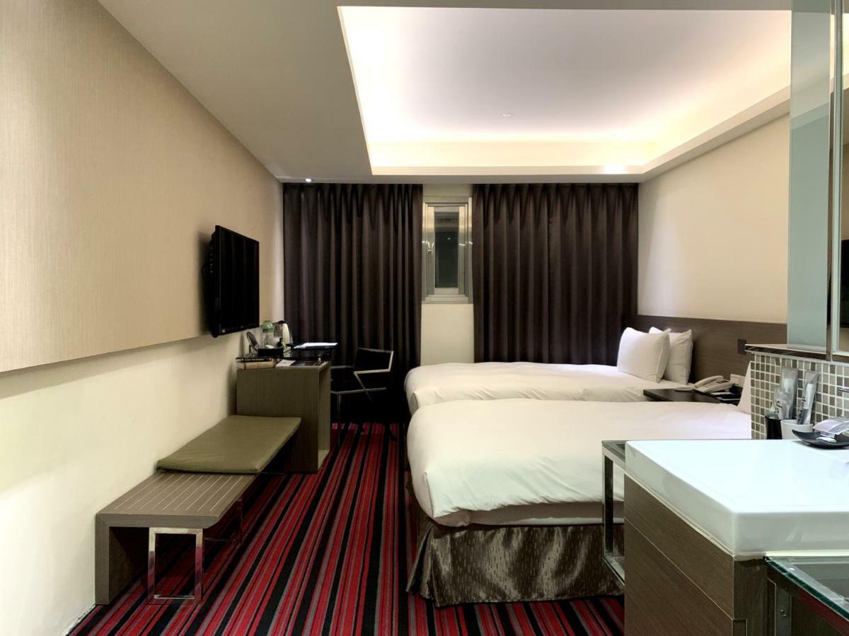 De Reve Express Hotel Цзяи Экстерьер фото